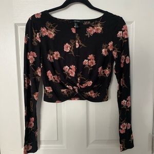Cute floral crop top!